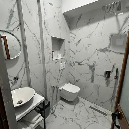Tirana Rooms Fogadó *